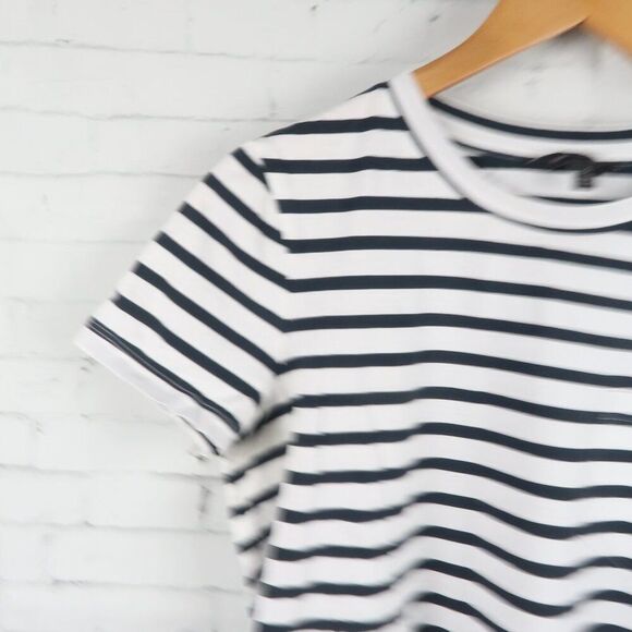 BANANA REPUBLIC BLACK & WHITE STRIPE SHORT SLEEVE ROUND NECK COTTON TOP SIZE S - Picture 4 of 6